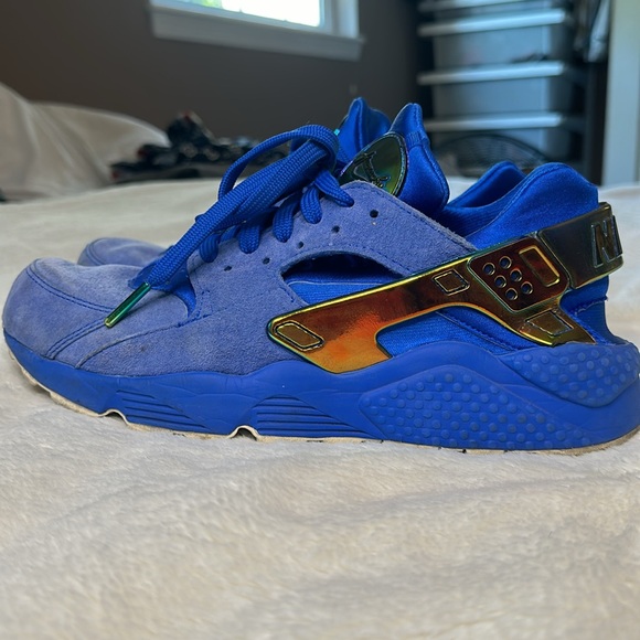 Nike undefeated air huarache run - Picture 4 of 5